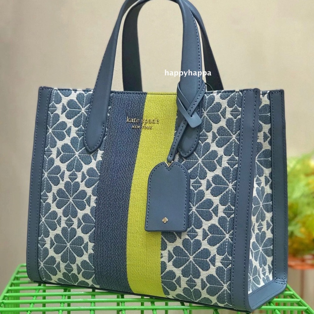 ＜kate spade＞♠️spade flower jacquard stripe/NWT!